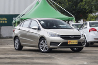 2016款艾瑞泽5 1.5L手动领锐版 秀色金