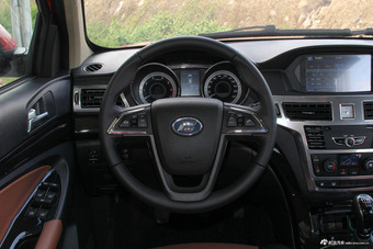 2017款揽福1.9T手动柴油两驱旗舰版7座