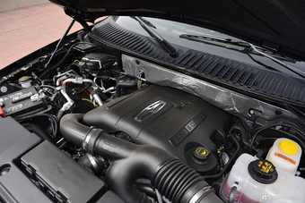 2017款领航员 3.5T自动墨版