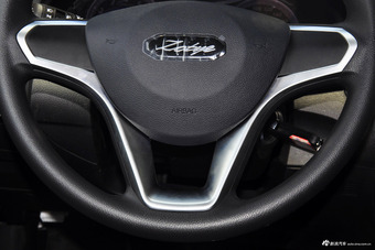 2017款众泰Z360 1.5L手动豪华型