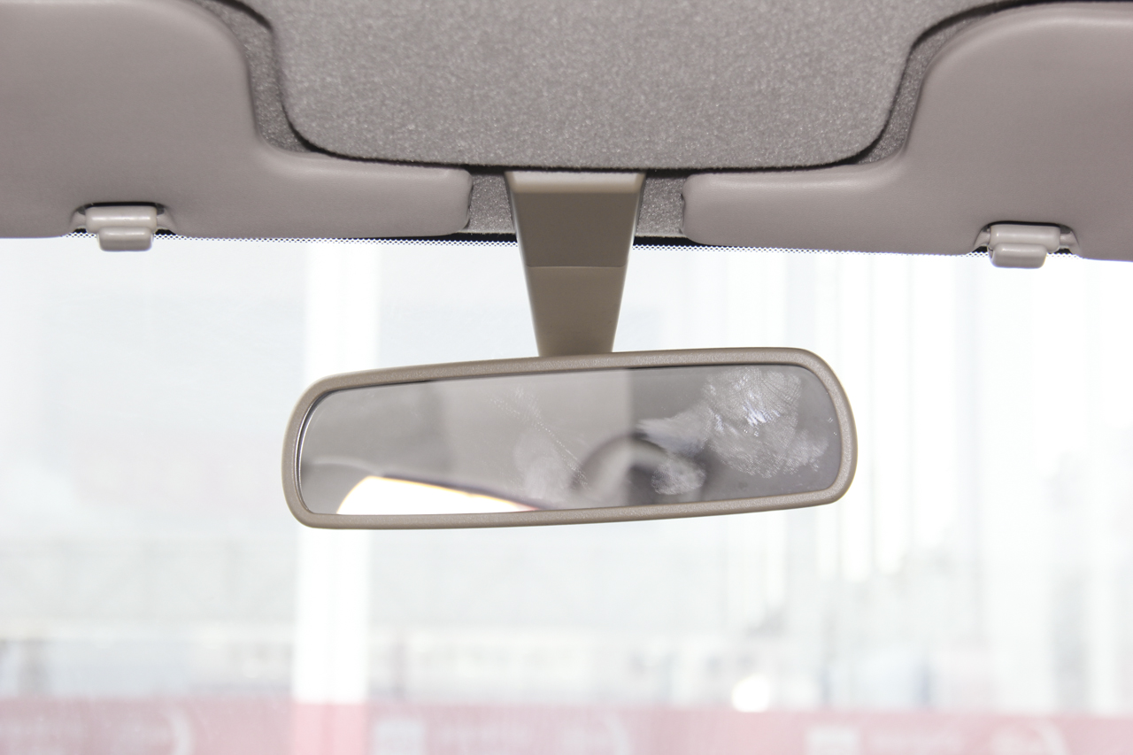 2018款比亚迪F3 1.5L手动经典型