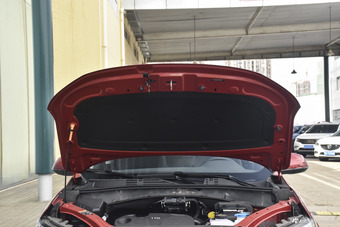 2018款荣威RX5 1.5T 20T自动两驱互联网智臻版