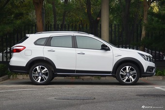 2016款启辰T70X 2.0L自动睿享运动版