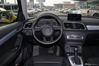 2016款奥迪Q3 1.4T自动30TFSI风尚型