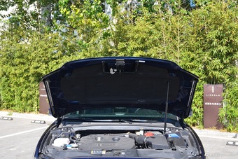 2017款林肯大陆2.0T自动两驱尊耀版