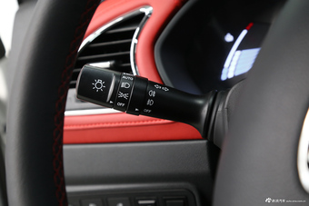 2017款江淮iEV7S 智尊型