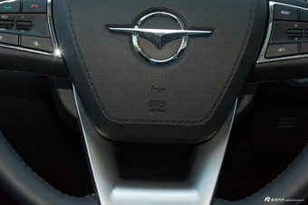 2018款海马S5青春版 1.6L自动旗舰定制版