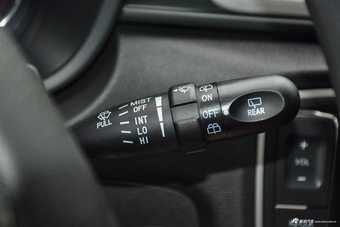 2015款骏派D60 1.5L手动标准型