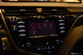 2018款凯美瑞2.5L 运动版