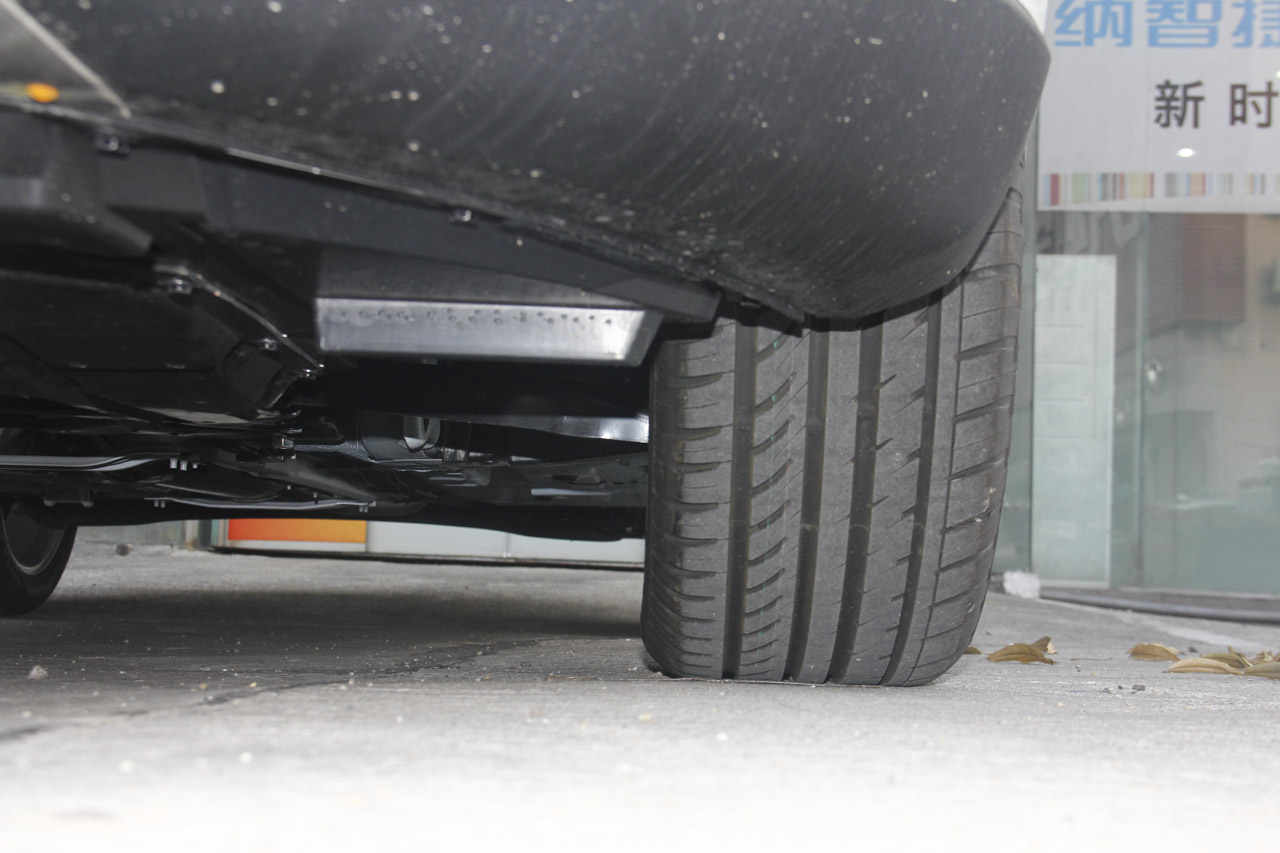 2017款优6 SUV 1.8T自动魅力升级型 