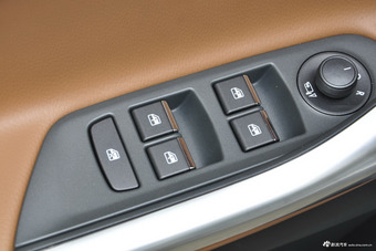 2018款东南DX7 1.5T自动豪华型