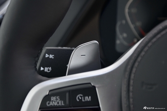 2019款宝马X5 3.0T自动 xDrive40i 尊享型 M运动套装