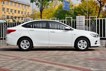 2018款科沃兹 1.5L 320自动欣享天窗版