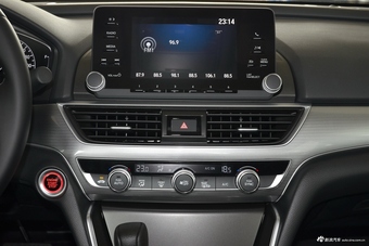 2018款雅阁1.5T自动豪华版260TURBO