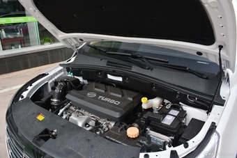 2017款宝骏560 1.5T DCT旗舰型