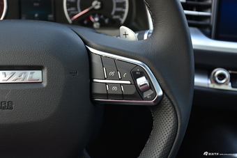 2017款哈弗H6 换代1.3T自动两驱风尚型蓝标