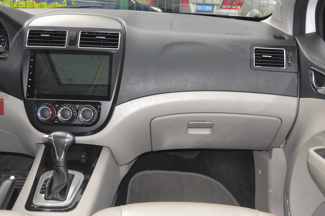 2016款景逸XV 1.6L自动豪华型