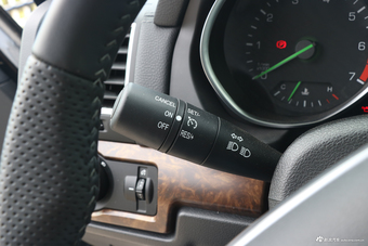 2018年北京BJ80 2.3T自动尊贵版