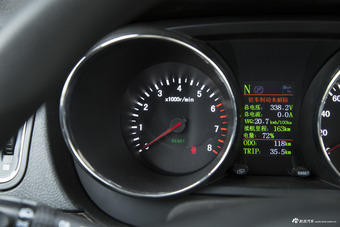 2017款野马EC30 舒适型 