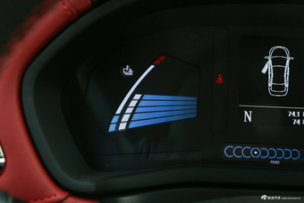 2018款江淮iEV7S 智享型