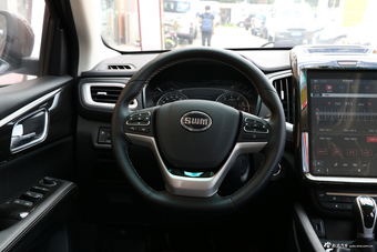 2018款斯威X7 1.5T手动豪华型7座