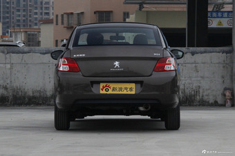 2016款标致301 1.6L自动舒适型