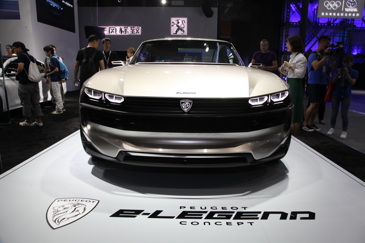 实拍：标致全新概念车E-legend亚洲首秀