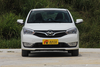 2016款海马M3 1.5L手动舒适型天窗版