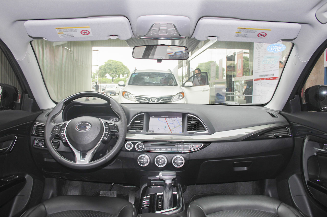 2016款传祺GA6 1.5T自动豪华版235T