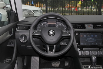 2018款明锐1.2T TSI230 DSG舒适版 