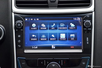 2016款吉利帝豪EV三厢精英型 白色