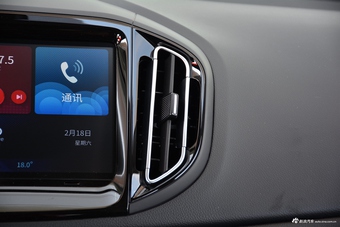 2017款瑞虎7 SPORT 1.5T自动尊贵版