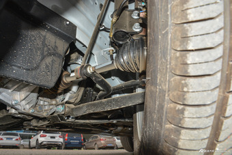 2017款中华V3 1.5L手动精英型