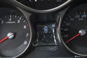 2015款海马S5 1.6L手动舒适型