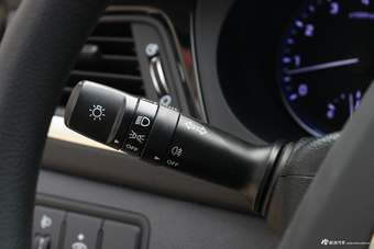 2017款名图1.6T自动智能型GLS