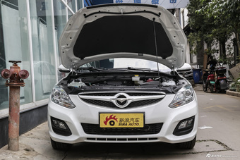 2016款海马M6 1.6L手动舒适型