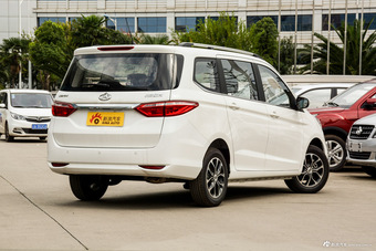 2016款长安欧尚1.5L手动精英型