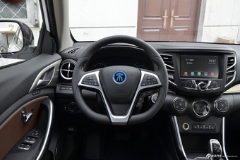 2018款比亚迪宋EV400 智联进享型
