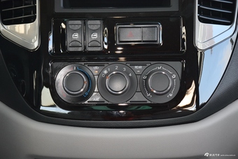 2018款菱智M3L 1.6L手动7座舒适型