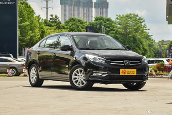 2015款众泰Z500 1.5T 自动豪华型 慕尼黑