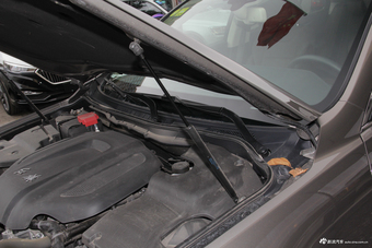 2018款红旗H7 2.0T自动旗舰版35T