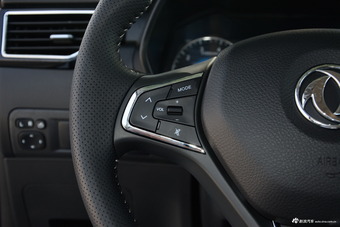 2016款风光580 1.5T自动豪华型