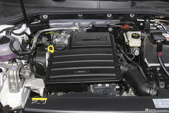2018款高尔夫1.6L自动舒适型