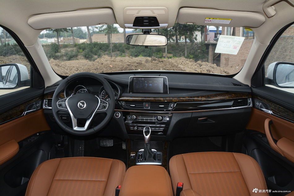2018款汉腾X7S 1.5T 自动豪华型