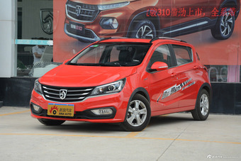2017款宝骏310 1.5L手动豪华型