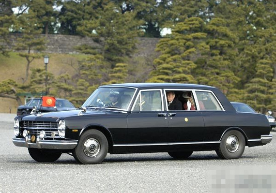 日本的“红旗车”竟是天皇座驾