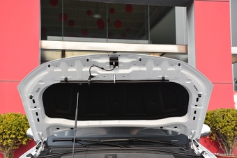 2018款中华V6 1.5T自动尊贵型