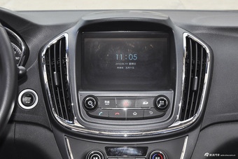 2016款宝骏560 1.8L AMT智能手动版豪华型 勃艮第红