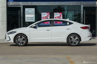 2016款领动 1.6L自动智炫豪华型 