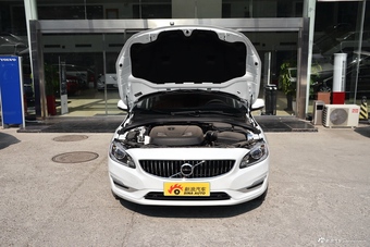 2018款沃尔沃S60L 2.0T自动T4智驭进取版